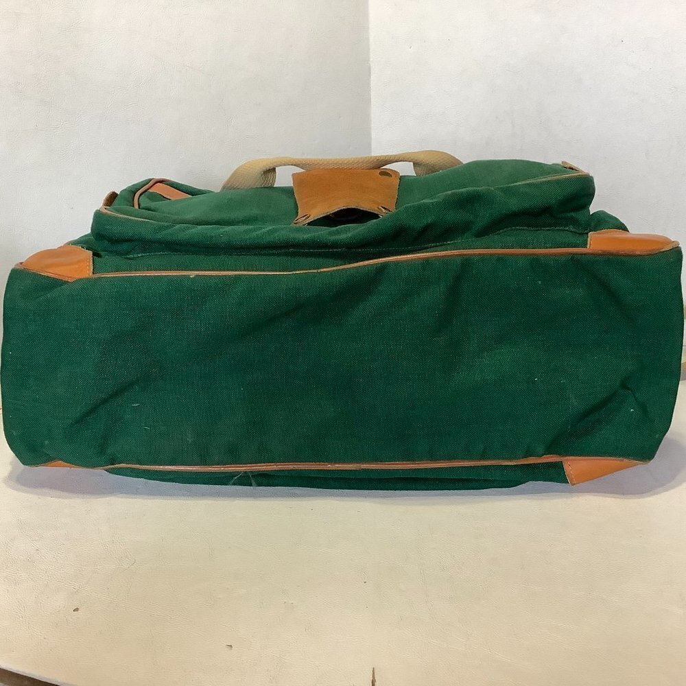 Vintage Wilderness Experience Duffle Bag Green 20" x 12" - Picture 8 of 16